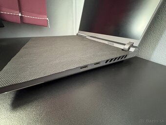 Herný notebook Asus ROG Strix G16 - 5