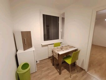 1 izbový byt Ľadoveň - 5