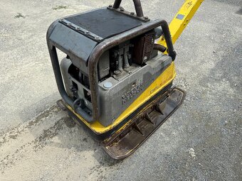 Reverzná vibračná doska Wacker Neuson DPU 5545 Heap 447kg - 5