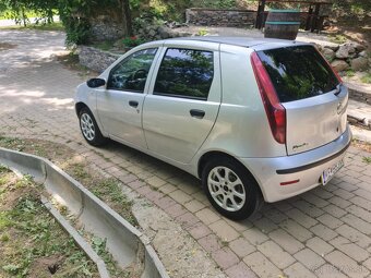 Fiat Punto (2009) - 5