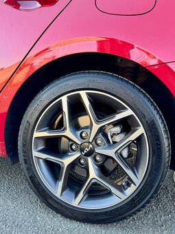 Kia Ceed SW 1.5 T-GDi - 5