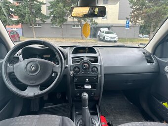 Renault Megane 2 - 5