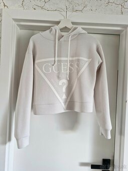 NOVE Guess mikina rozne druhy a farby S (az po mensie M) - 5