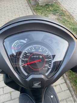 Honda Vision 110 - 5