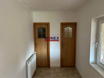 NA PREDAJ – Rodinný dom - štvorec v meste Trebišov - 5
