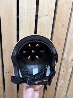 Detska prilba Momi dievcenska - 5