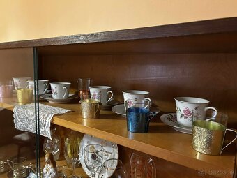 Staré/starožitné poháre, sošky, žehlička - 5