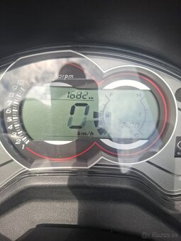 Kymco X-CT300i carbon - 5