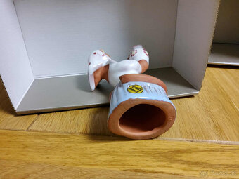 stará keramická soška značená - 5