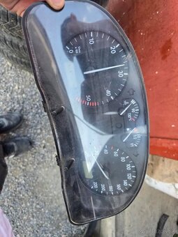 Rozpredam diely Passat b5 - 5