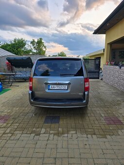 Chrysler grand voyager 7-miestne - 5