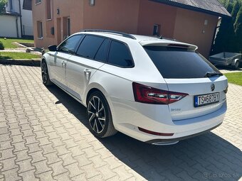 Škoda superb sportline - 5