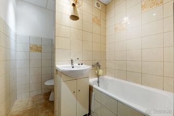 Predaj - garsónka 28 m2 rek., Košice II. KVP, loggia - 5
