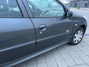 Peugeot 206+ rezervované - 5