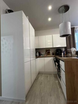 PRENÁJOM – štýlový byt - jacuzzi, garáž, záhrada, Podlužany - 5