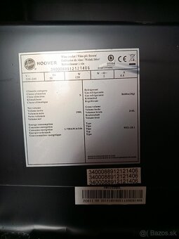 Vinotéka Hoover HWC 2536 - 5