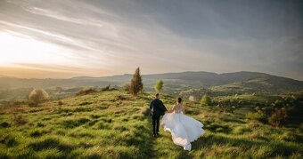 Korálkové svadobné šaty - 5