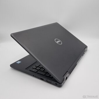 ▼DELL Precision 3520 - 15,6" / i7-7820HQ / GPU 2GB / 8GB / - 5