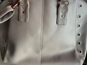 Bezova crossbody kabelka - 5