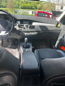 Renault laguna 3 2012 - 5