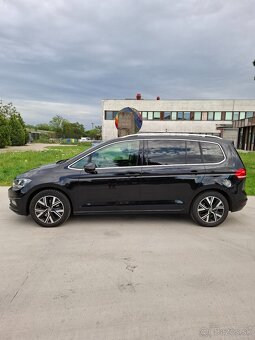 Volkswagen Touran 7miestne - 5