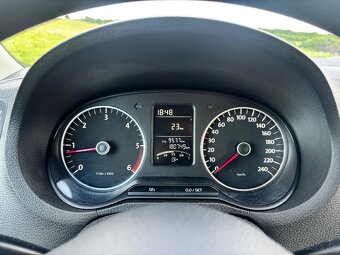Volkswagen Polo 1.6tdi - 5