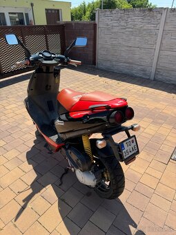 Aprilia SR 50 Street - 5