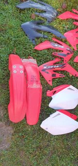 Honda crf 250 model 2004-2007 plasty - 5