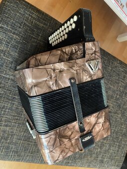 Heligonka Hohner Club lB CF - 5