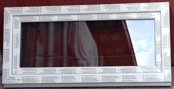 Predám použite plas.dvojkrídlové biele okna 205x139 trojsklo - 5