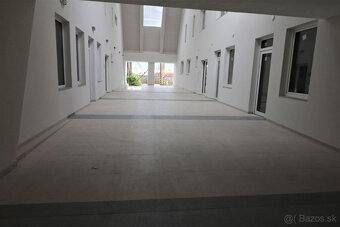 Prenájom priestoru 138 m2 na rôzne účely Bytčická ulica - 5