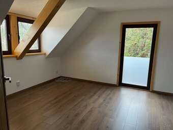 Predaj domu v obci Valaská. - 5