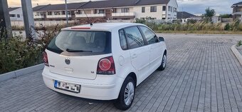 Predam Volswagen Polo 1.4 59 Kw benzin Rok 208 - 5
