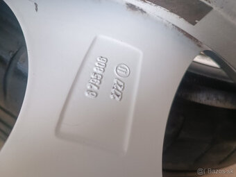 Alu disky BMW 5x120 + pneu 205/60 R16 letné - 5