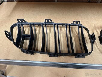 MRIEŽKY DO LADVÍN BMW M3 F80 - 5