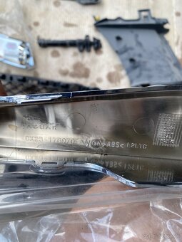 Jaguar XF diely na predny naraznik - 5