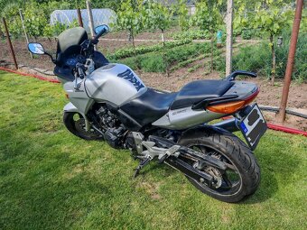 Honda CBF600 - 5