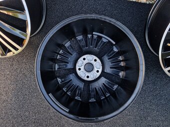 VW Nizza Tiguan Rline 5x112 R18 - 5