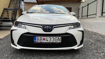 Corolla 1.8 hybrid - 5