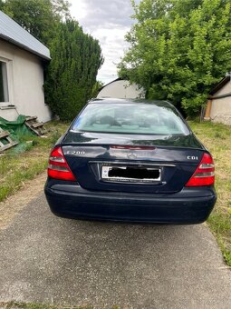 Mercedes w211 e200 - 5