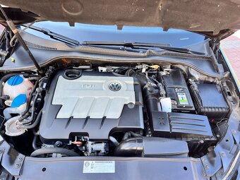 Predám Volkswagen Golf 6 – 2.0 TDI 81 kW – 5-st. - 5