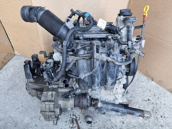 škoda fabia II 1,2 benzin 51 KW,kod:BZG - 5