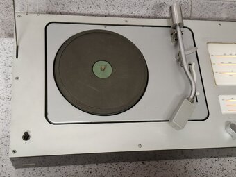 Braun Audio M1 》Stereo-Steuergerät in Alltransistor-Technik - 5