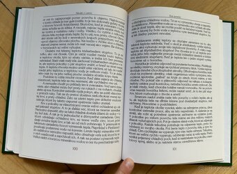 Kniha Živá symetria Mikuláš Juraj Lisický za 5eur - 5