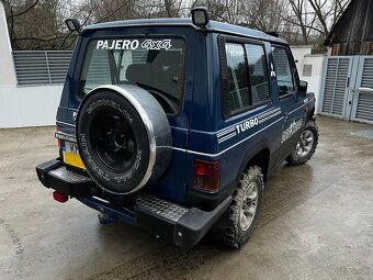 MITSUBISHI PAJERO 2.5 TD - 5