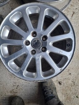 Predám  elektróny r16 5x108 - 5