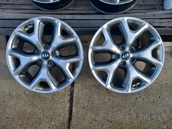 5x114.3 R19 Kia Sorento +snimace - 5