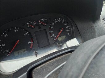 Vw golf 4 1,9tdi 81kw - 5