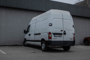Renault Master Skriňa 2.5 dCi 120/18 - 5