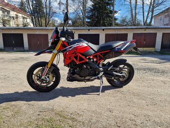 Aprilia Dorsoduro 900 - 5